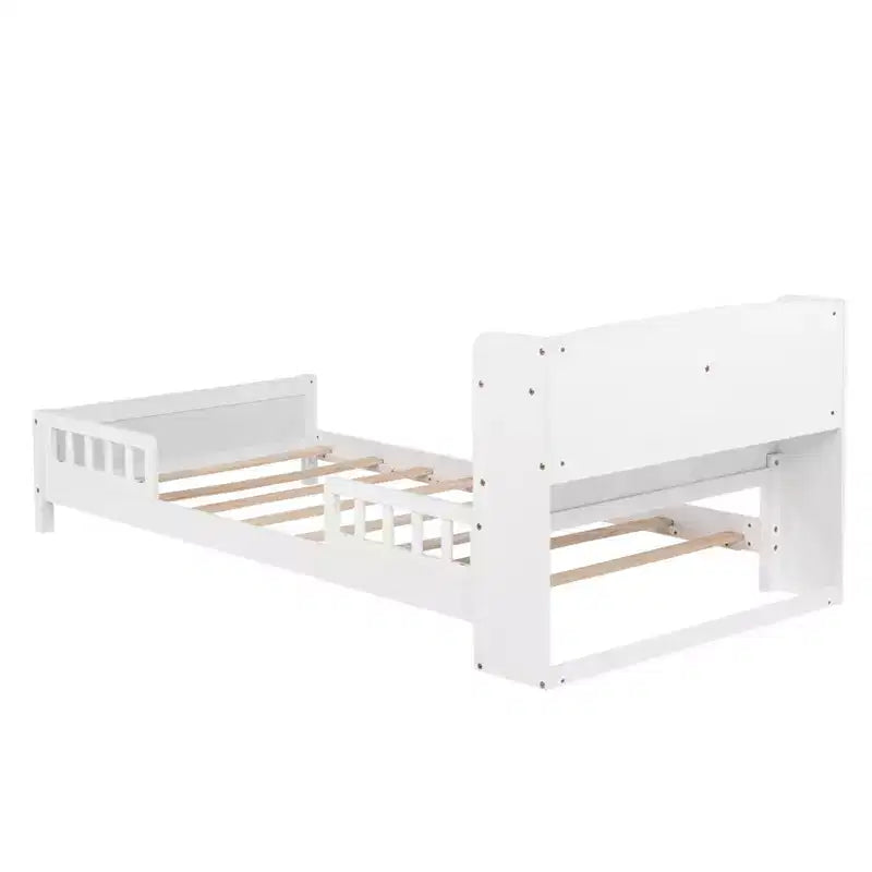 Lit en bois Twin Pine avec tête de lit bibliothèque et LED à détecteur de mouvement, barrières réglables, lit pour enfant