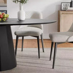 Table à manger ronde en bois massif de 67 pouces de style nordique, grande table ronde moderne et simple pour restaurant à domicile, design de luxe léger.